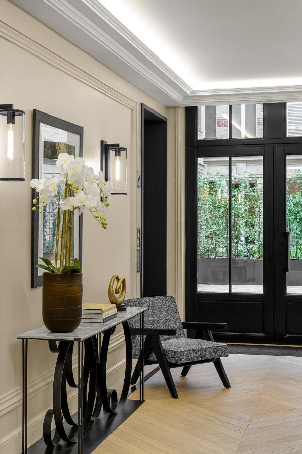 Black Door Paris Exterior foto